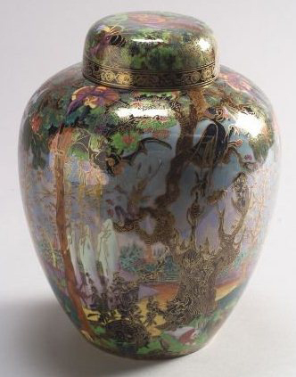 Fairyland Lustre Ghostly Wood Vase